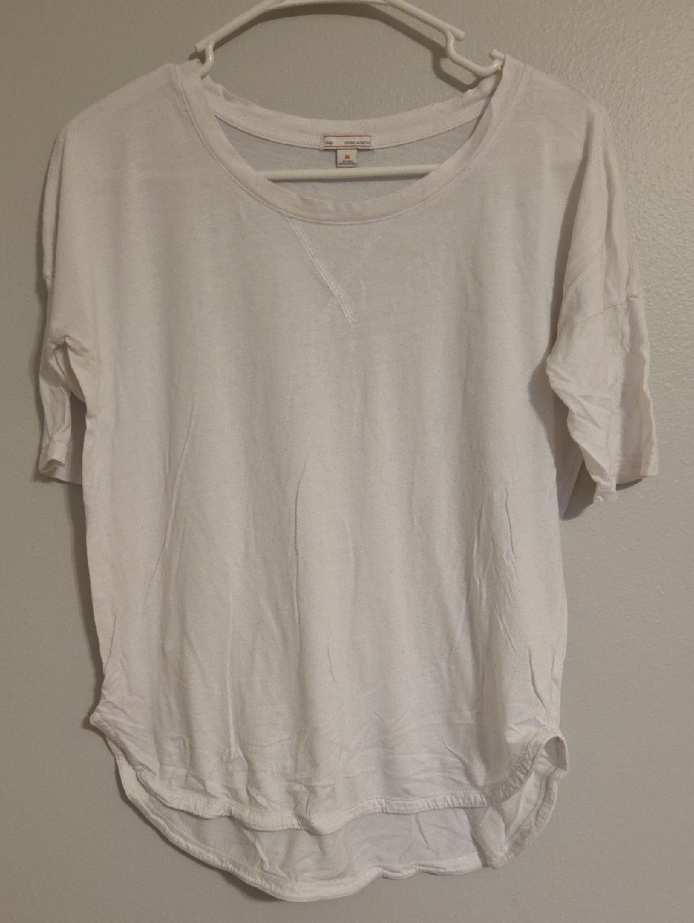 Gap Casual Women's White Short-Sleeve Tee